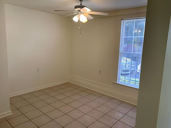 4th image of 7221 Willow St APT A