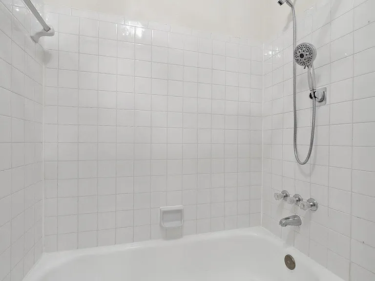 8010 Needwood Rd #201 — Photo 31