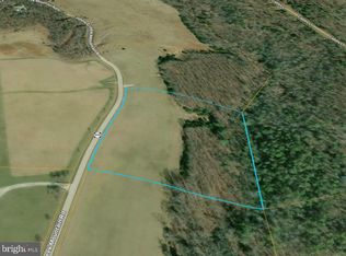 3010 Johns Creek Rd, New Castle, VA 24127