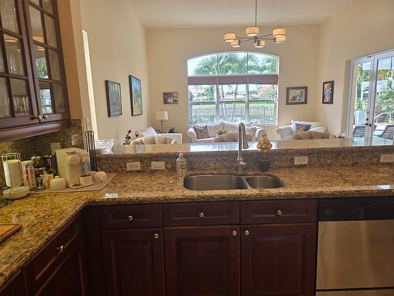 180 Sedona Way — Photo 59