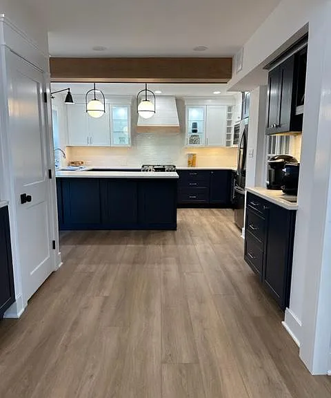 639 Wayne Ave — Photo 9