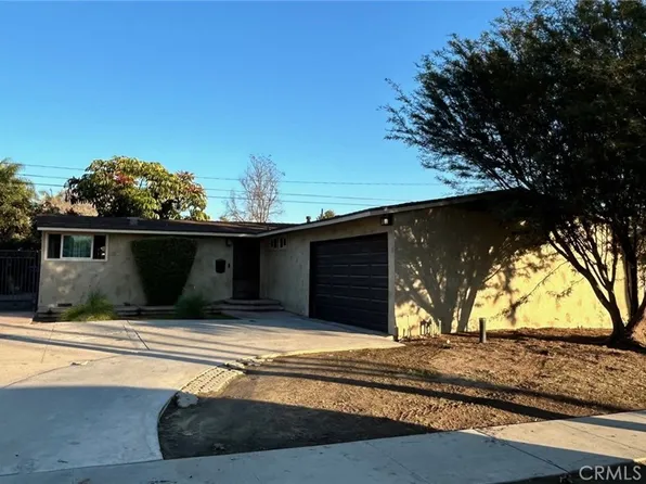 2213 N Forest Ave, Santa Ana, CA 92706