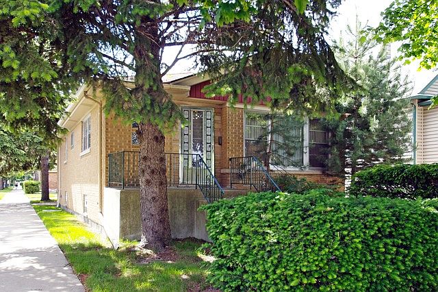 1st image of 4700 N Melvina Ave