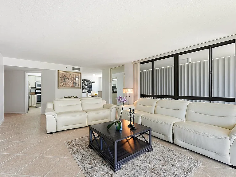 2800 N Highway A1A #201 — Photo 10