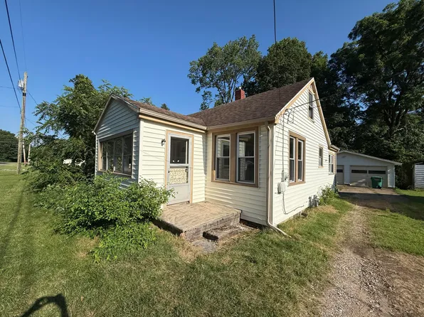 33037 Pokagon Hwy, Niles, MI 49120