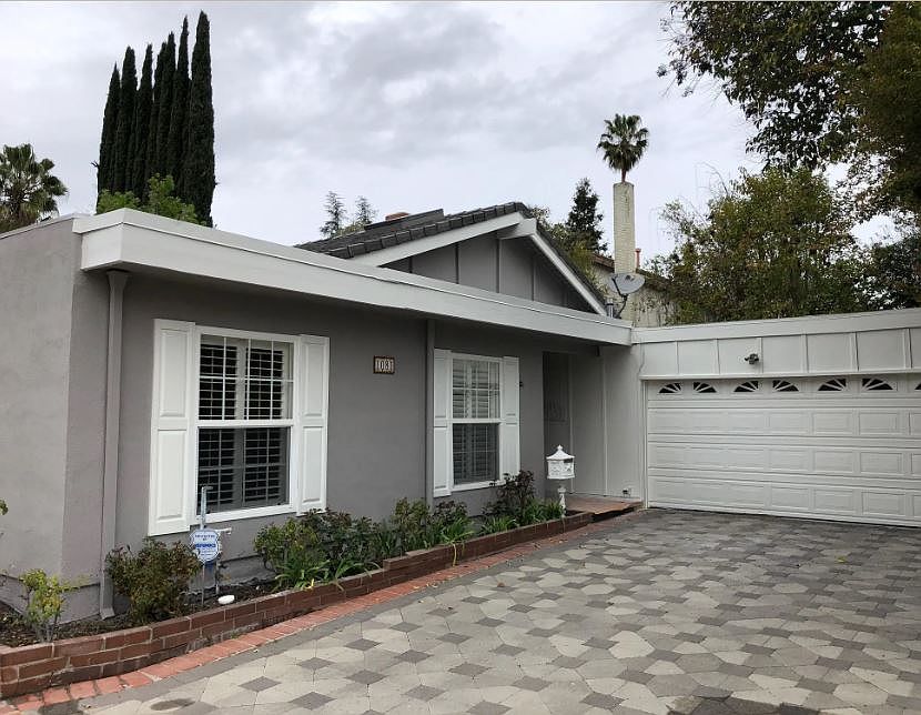 1st image of 1081 Triunfo Canyon Rd
