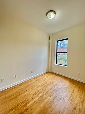 Rented by Waverly Realty Associates | media 21