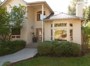 16130 Valhalla Dr, Bothell, WA 98011