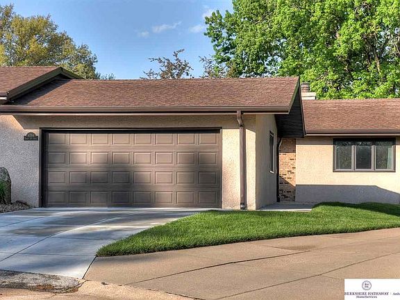 2nd image of 4714 N 111th Cir