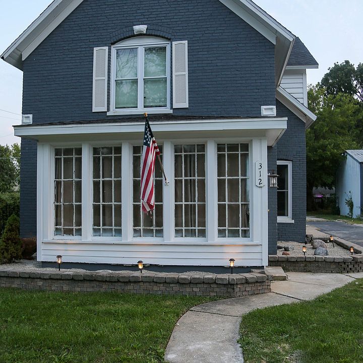 1st image of 312 E Crawford St