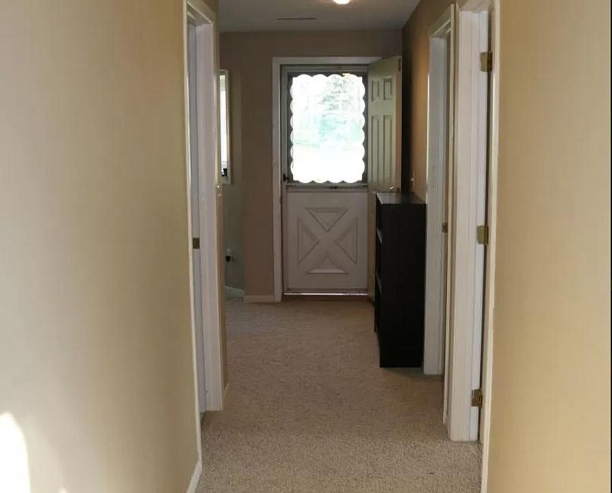 1st image of 3070 Northshore Dr