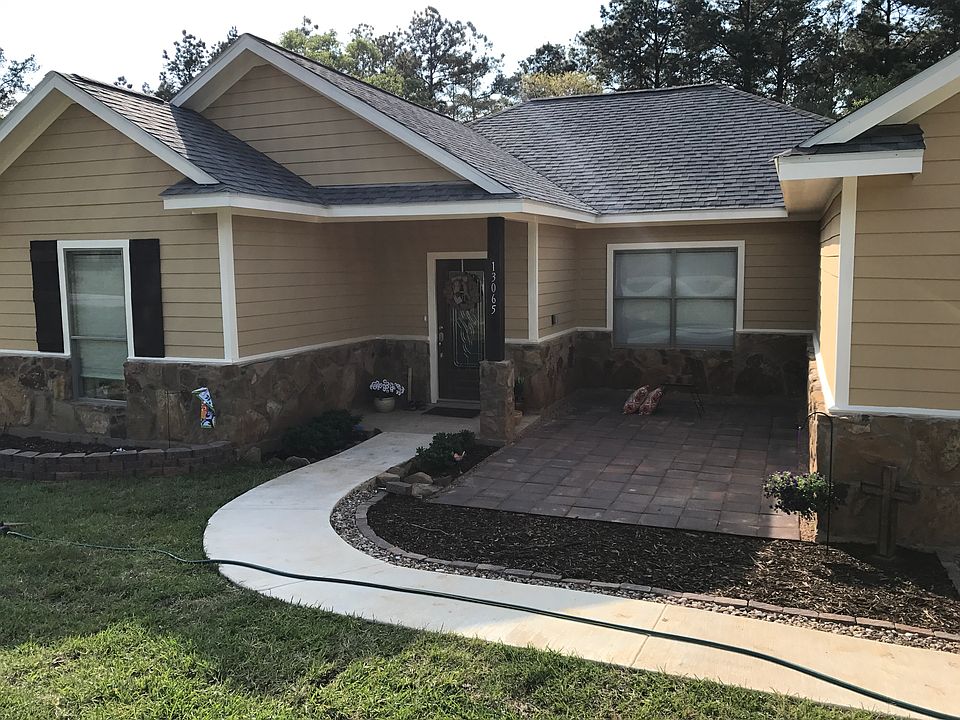 1st image of 13065 Standing Oak Dr.