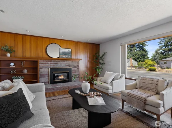 7142 N 17th Street, Tacoma, WA 98406