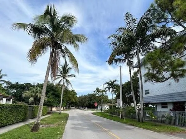 12290 NE 11th Court #104, North Miami, FL 33161