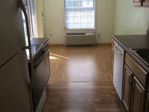 tons of natural light