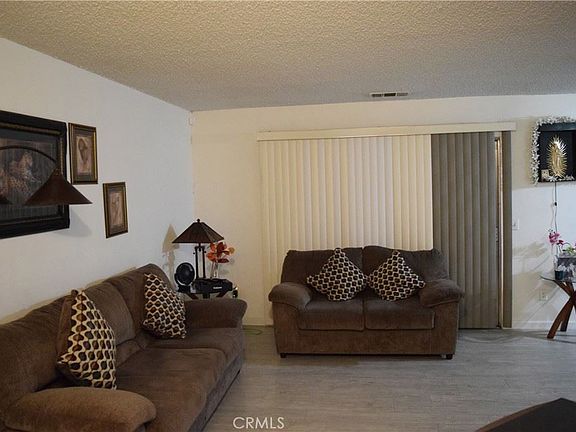 2nd image of 10334 Shahaptian Ave