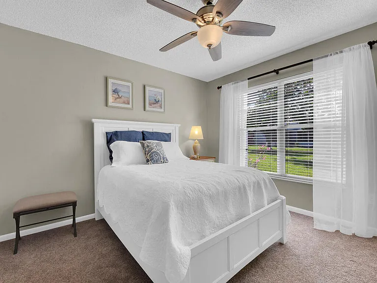6815 Sandtrap Dr — Photo 9