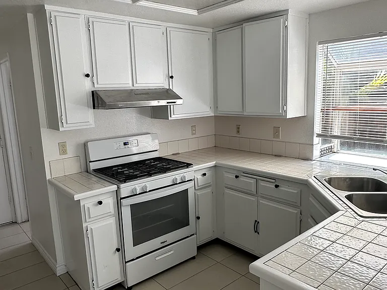 16982 Walnut Ct — Photo 10