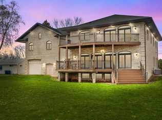 7826 S Us Highway 45, Oshkosh, WI 54902