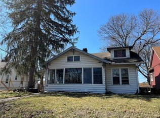 2216 N 7th St, Terre Haute, IN 47804