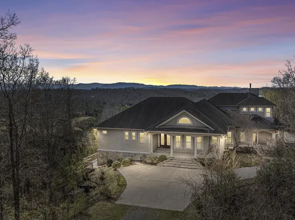 389 Roy Hays Way, Kodak, TN 37764