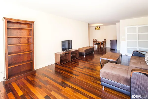 Rented by Oxford Property Group | media 22