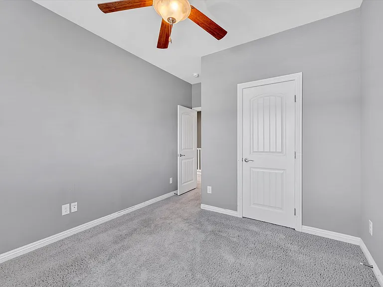 6789 Dragonfly Rock St — Photo 24