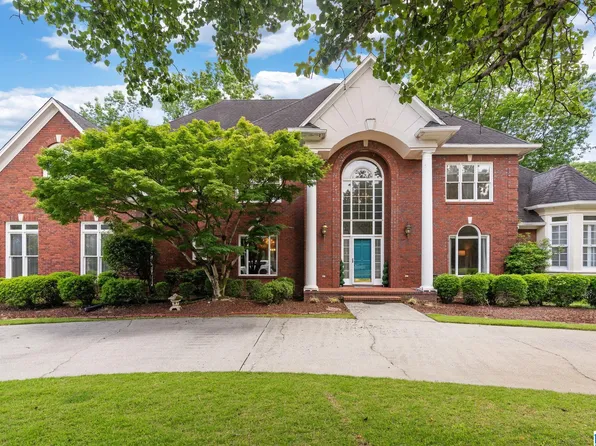 2100 Southwinds Cir, Birmingham, AL 35244