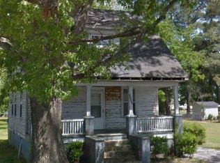 1504 Herrington Rd, Elizabeth City, NC 27909