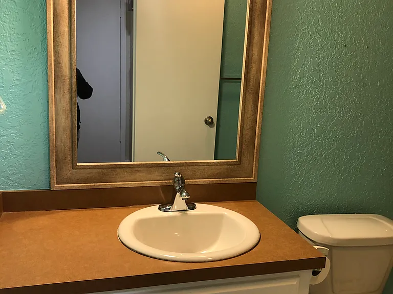 1148 SW 77th Ter — Photo 13