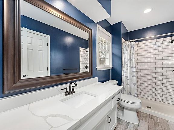 5th image of 16143 W 147th Ter