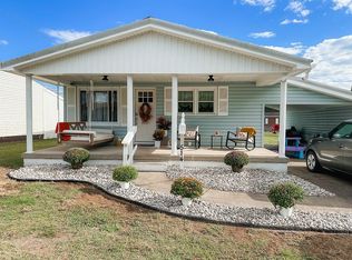 514 Douglas Ave, Ravenswood, WV 26164