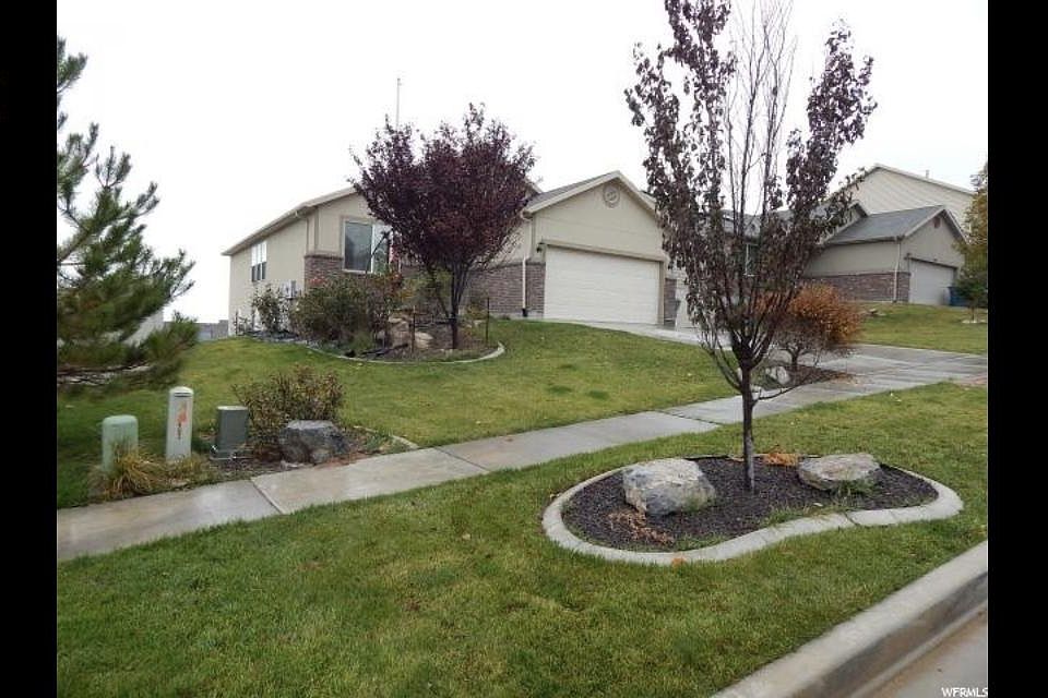 1st image of 3534 S White Tail Trl