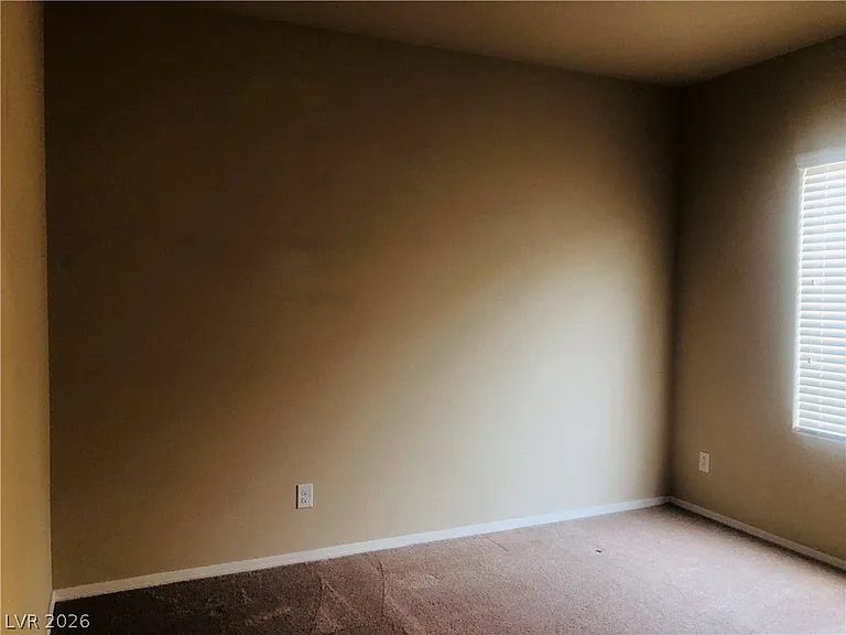 5827 Corbin Ave — Photo 12