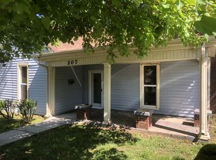 631 17th Ave W, Springfield, TN 37172