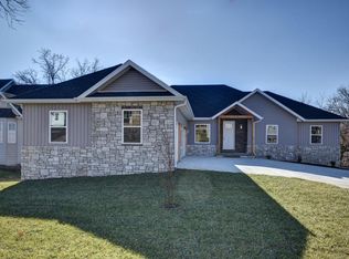 739 Rippling Creek Rd, Nixa, MO 65714