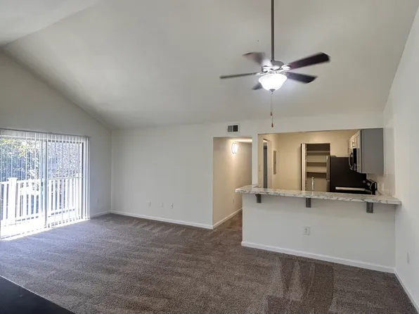 1098 Fords Pointe Cir #1098, Savannah, GA 31419