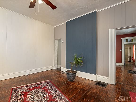 4th image of 222 Hickory St