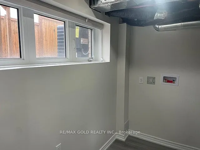 48 Andress Way #BASEMENT — Photo 12