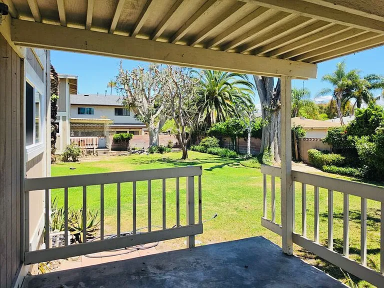 1980 Anaheim Ave #E — Photo 18