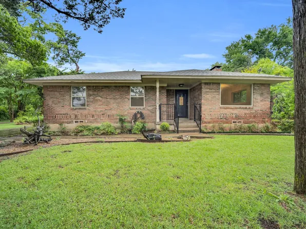 1008 Tower Dr, Cedar Hill, TX 75104