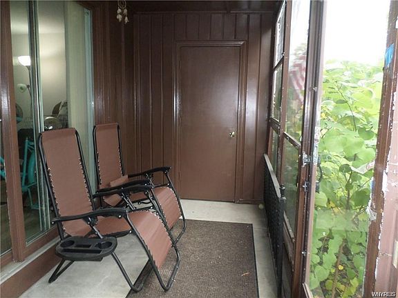 2nd image of 50 Groton Dr APT 2