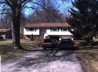 641 Rosegarden Dr NE, Warren, OH