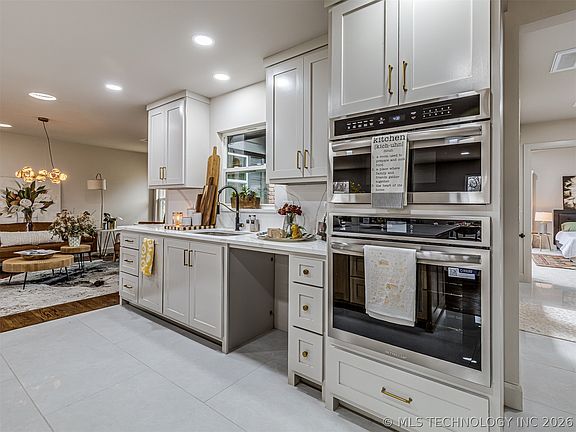 2nd image of 4334 S Trenton Ave