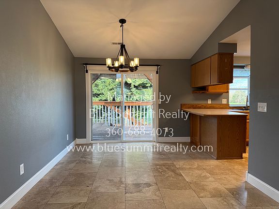 3rd image of 9337 Pinedrop Dr SE