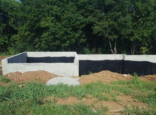 144 Paul Revere Dr, Georgetown, KY 40324