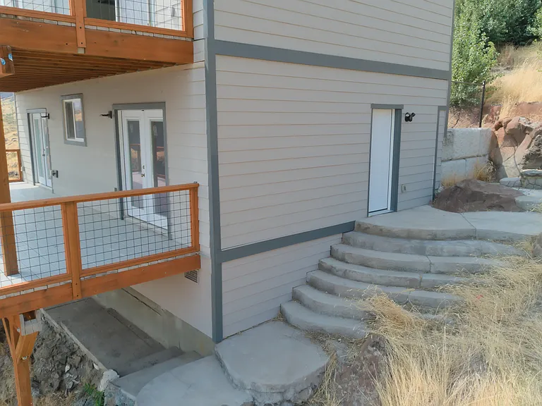 Bluff Rd — Photo 6