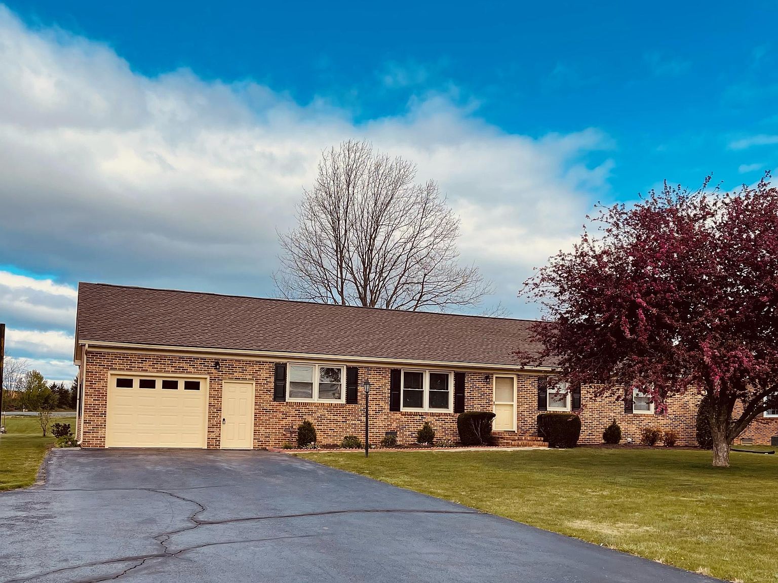 249 Tinkling Spring Rd, Fishersville, VA 22939 Zillow