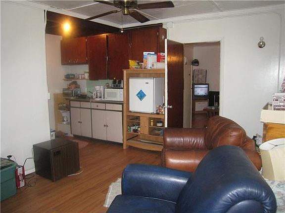 4th image of 2620 12th St