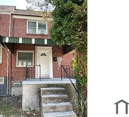 921 Bonaparte Ave — Photo 1